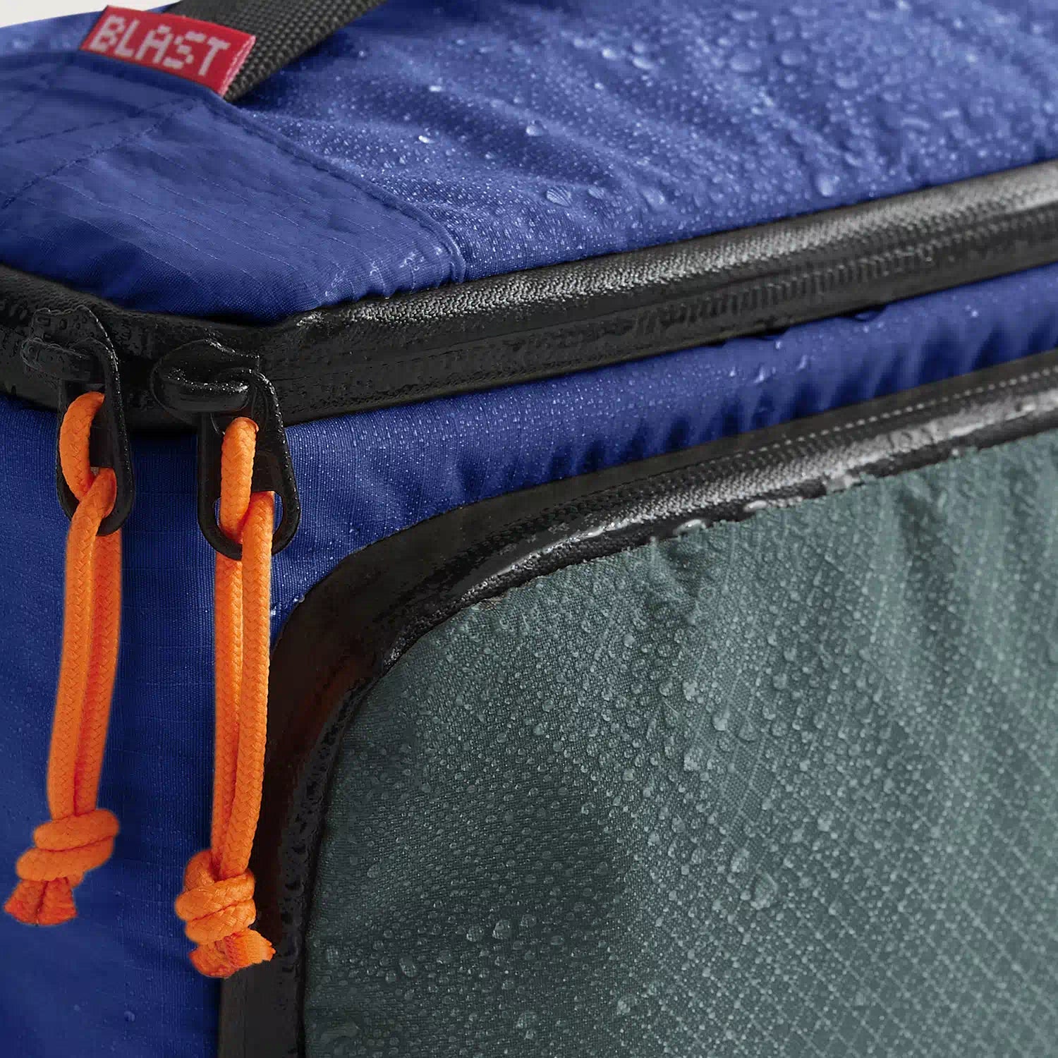 Blast 4.5L Hanging Toiletry Bag
