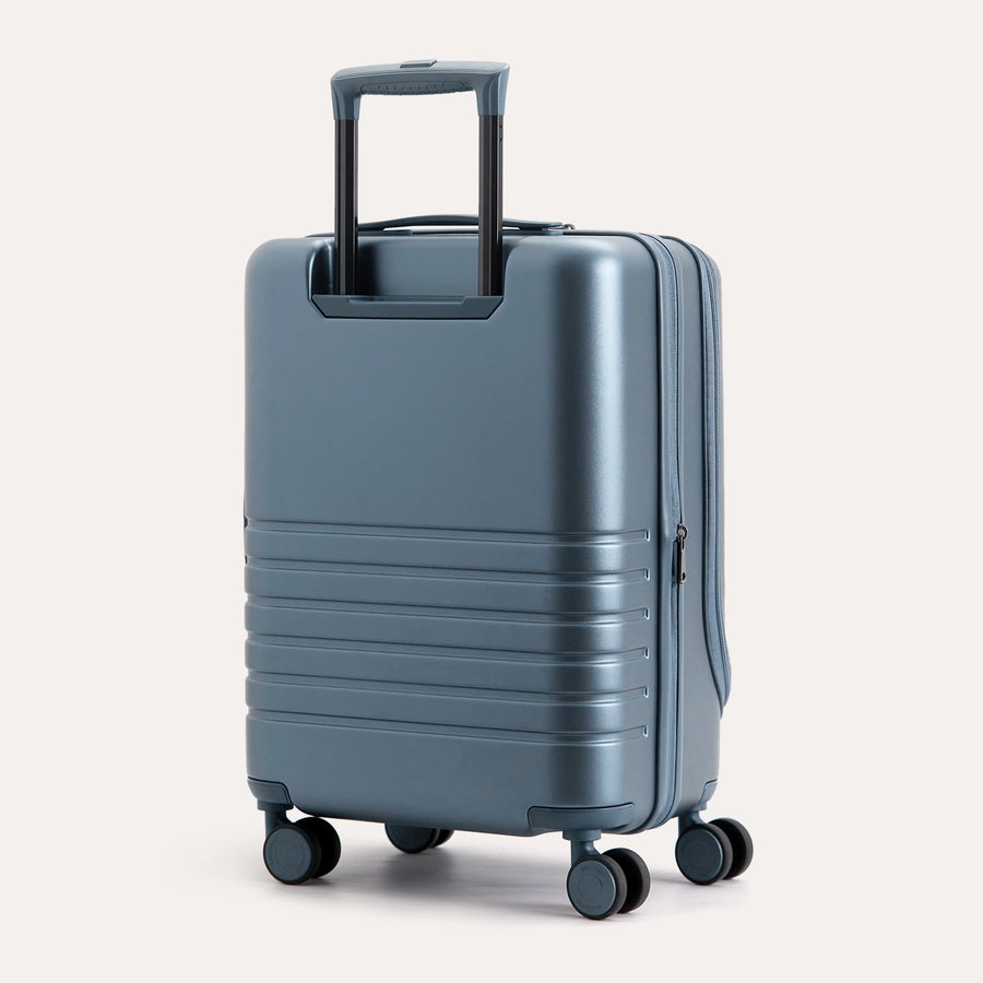 Getaway 20'' Carry-on: Front-Opening