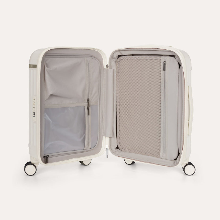 large_storage_carry_on_luggage_beige