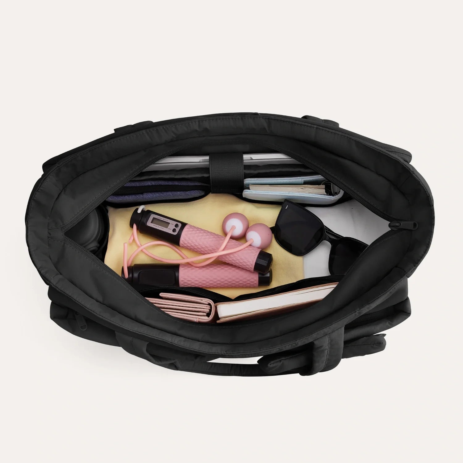 Large_Main_Compartment-in-black