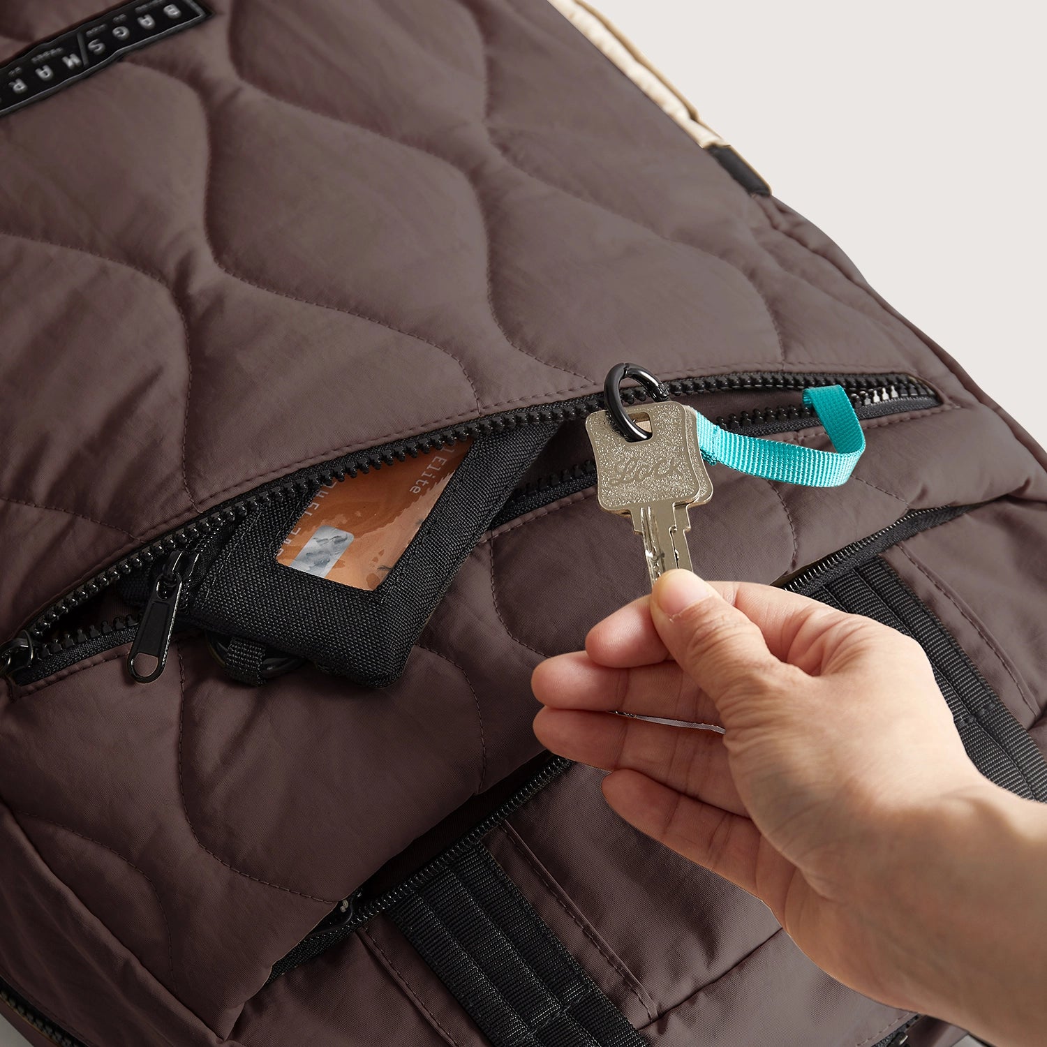 Paz 23L Work Backpack