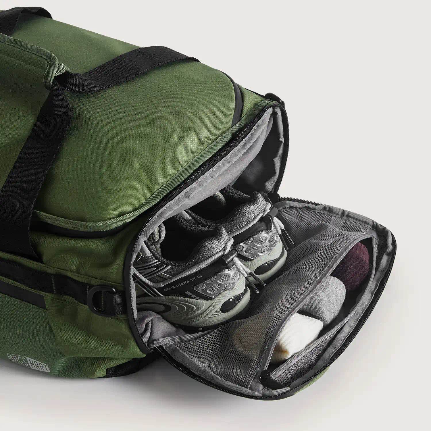 Paz 43L Duffle Backpack