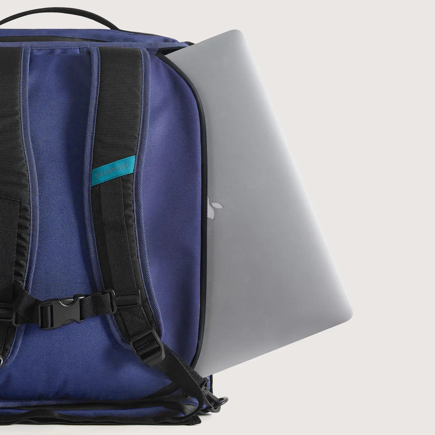 Paz 43L Duffle Backpack
