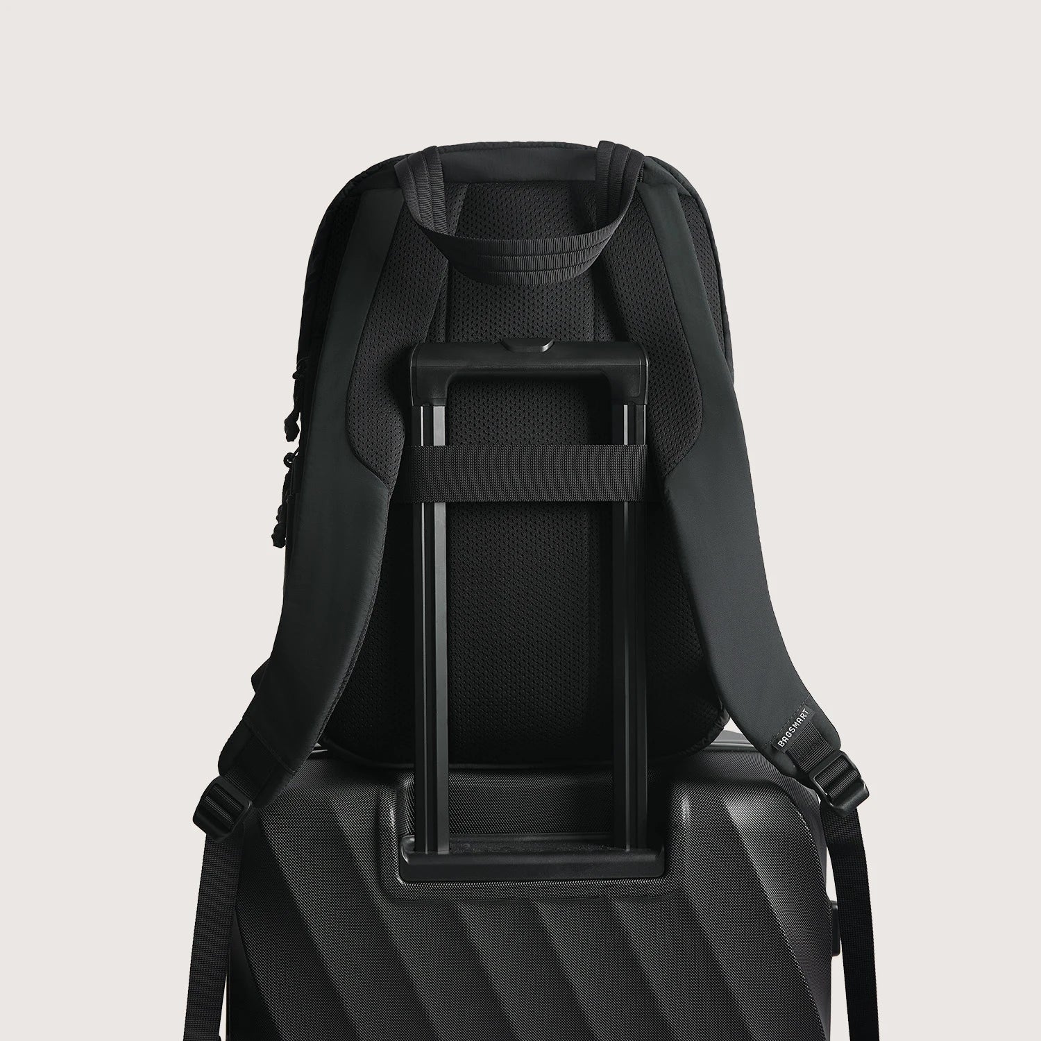 Paz 23L Work Backpack