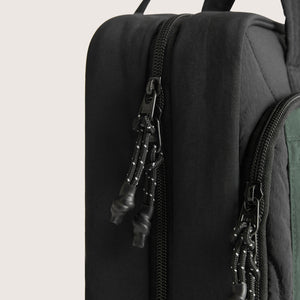 Paz Hanging Toiletry Bag