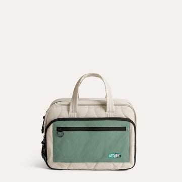 Paz Hanging Toiletry Bag