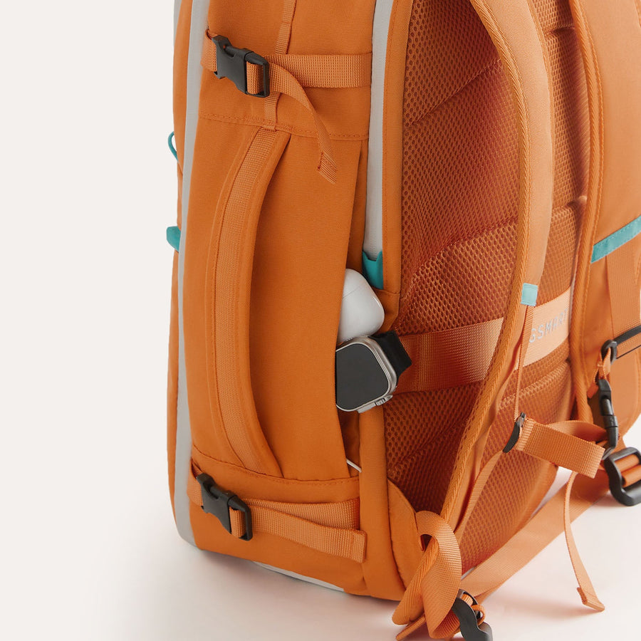 best day backpack for travel rust